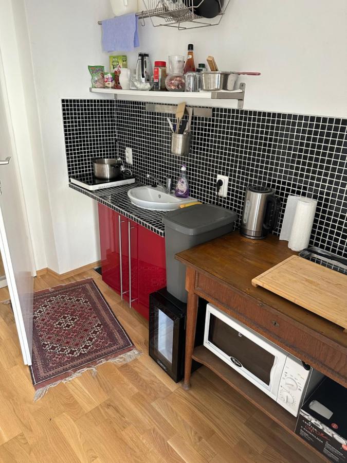 Central Plaza Mini Apartment 1 บรุคอันแดร์ไลทา ภายนอก รูปภาพ